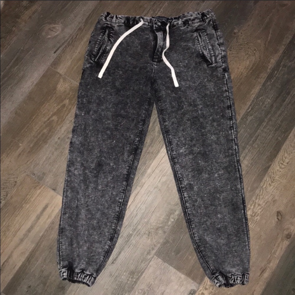 American eagle joggers 👖
